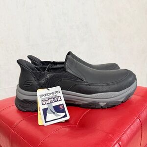 Skechers Men's Hands Free Swift Fit Memory Sneaker Black/Gray Size 10 NEW